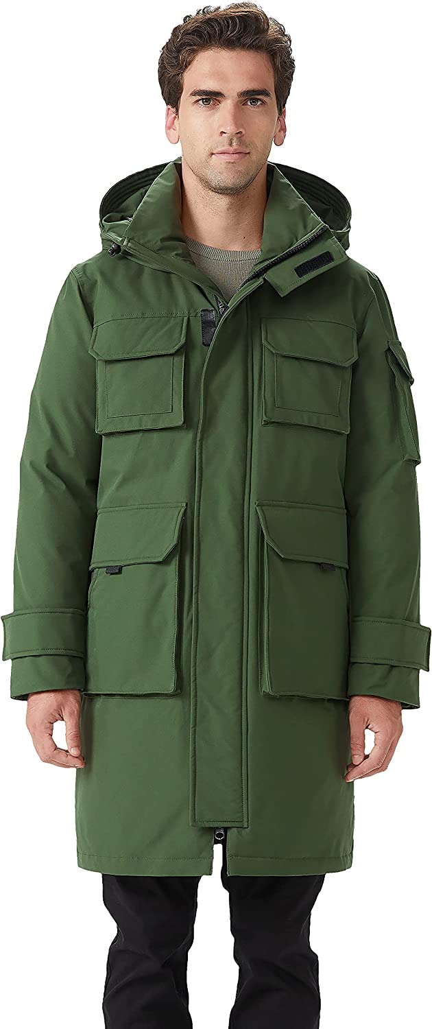 Orolay Men's Warm Hooded Parka Down Coat Thickened Winter Jacket with Multi-Pockets